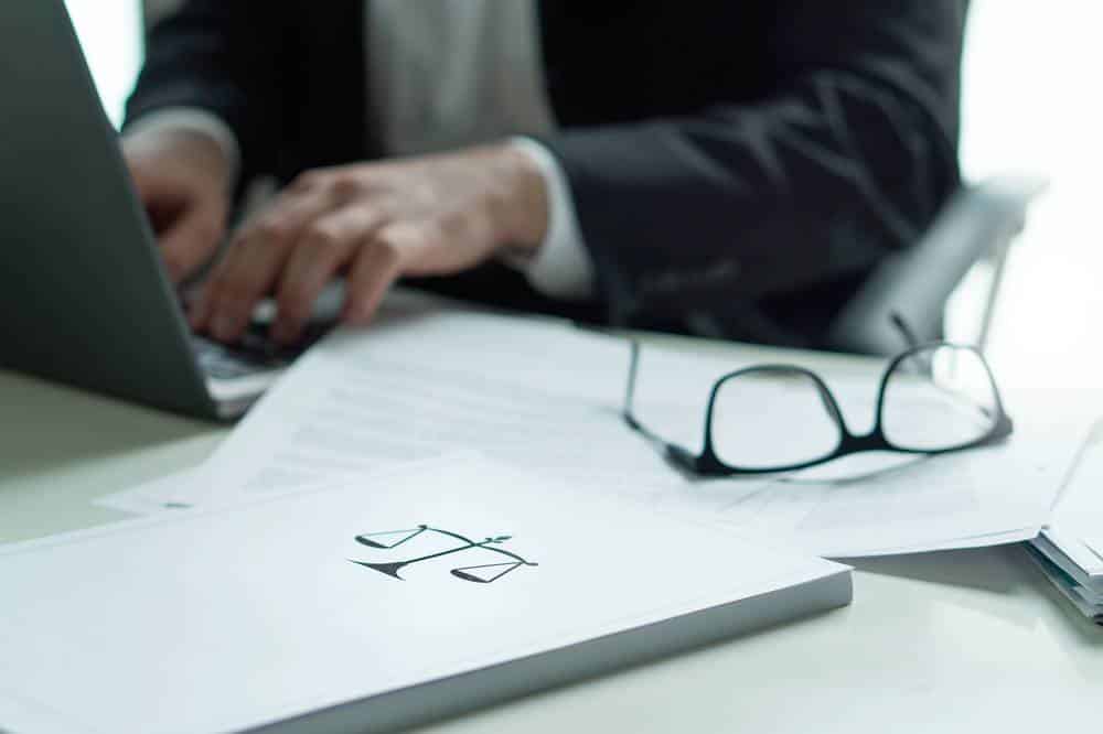 Rédaction d'article juridique et portage salarial-1